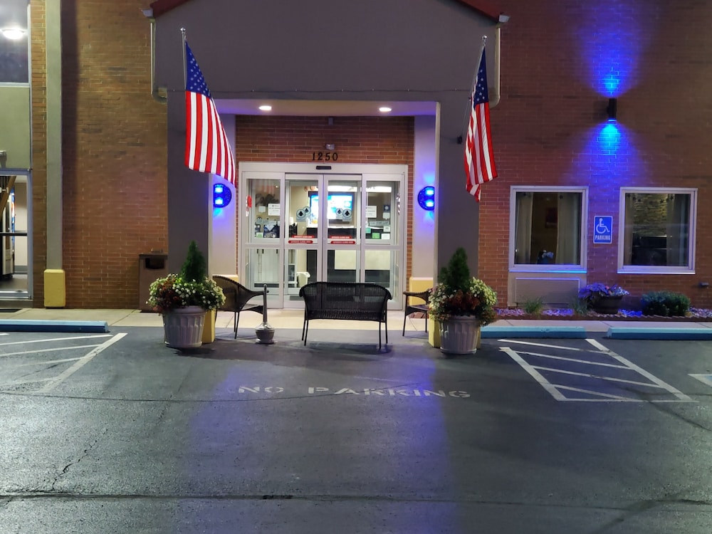 Best Western Adena Inn 5/38