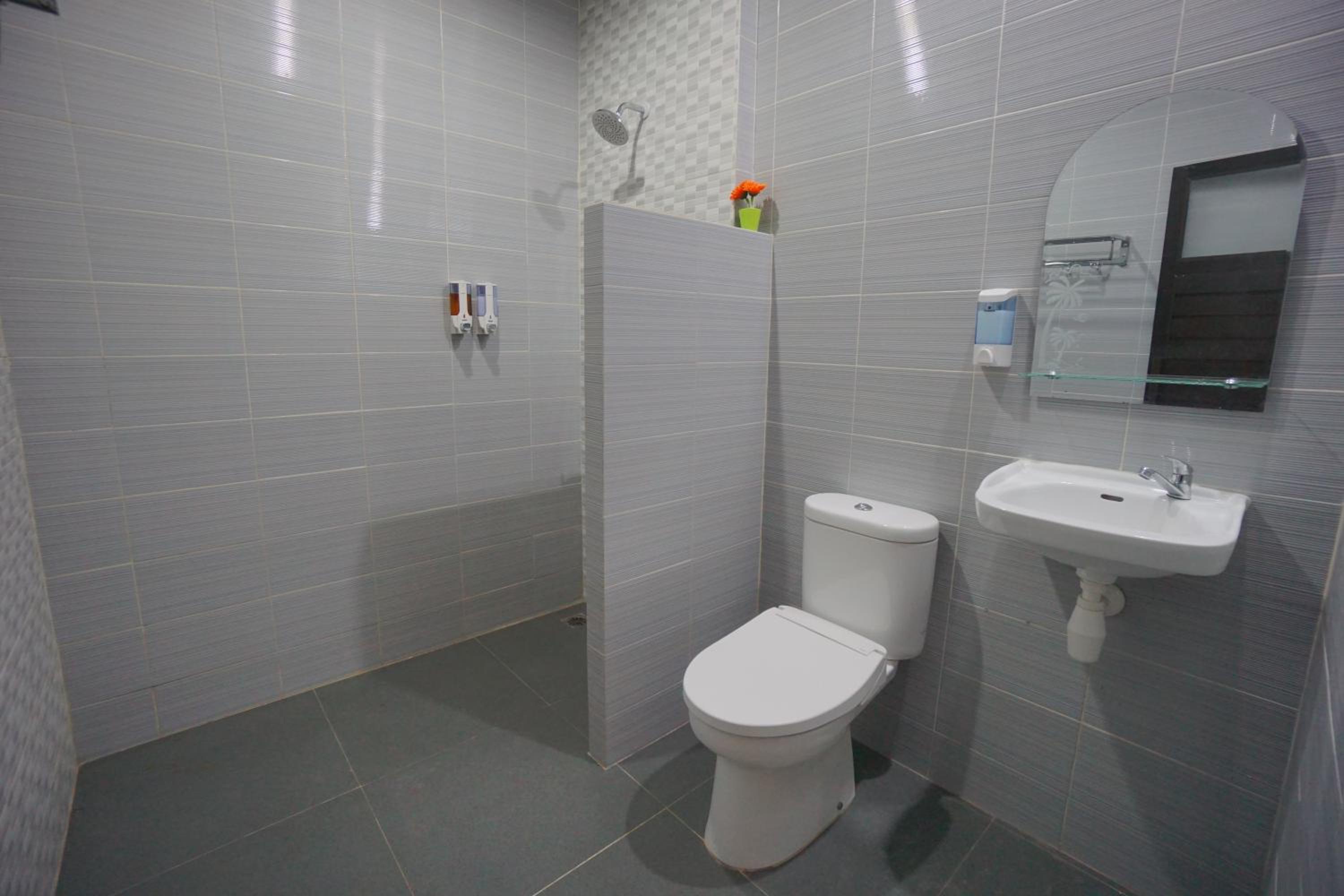 The Cabin Tanjung Hotel Wonosobo 43/48