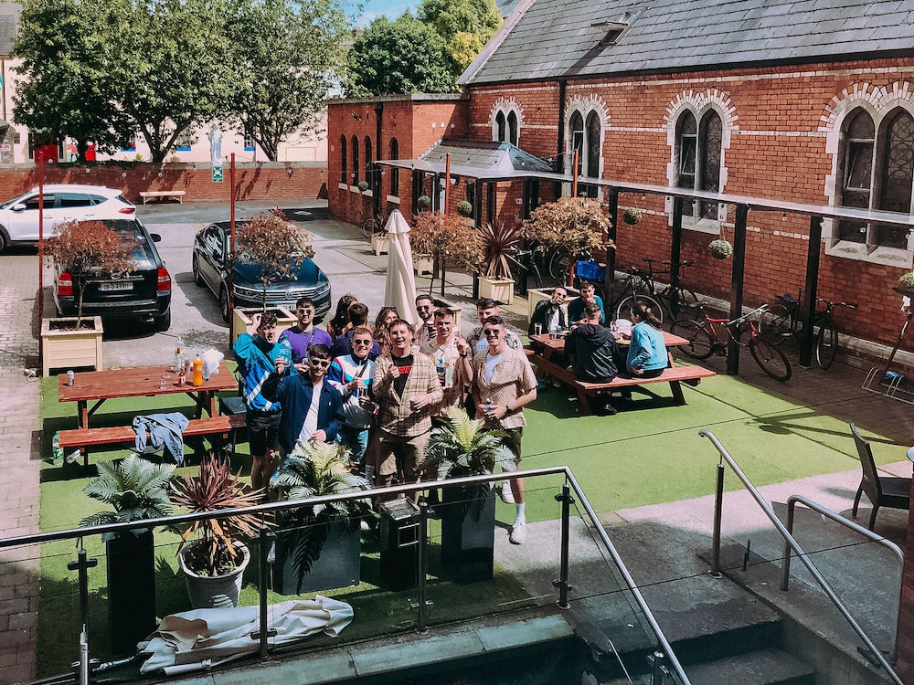 Gardiner House Hostel 66/73