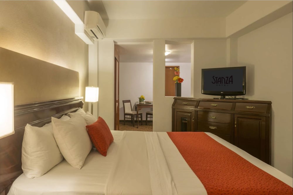Hotel Stanza 18/65