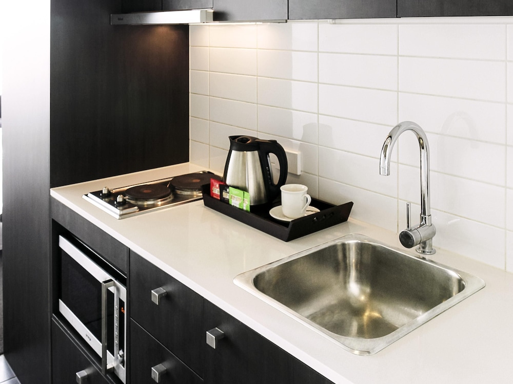 Mercure Melbourne Therry Street 41/42