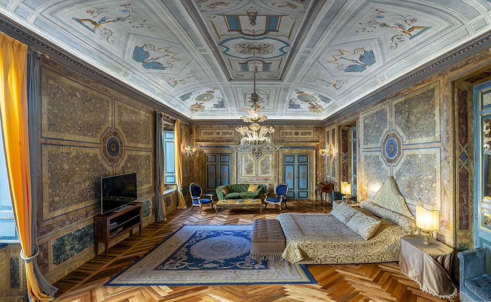 RESIDENZA RUSPOLI BONAPARTE 33/50