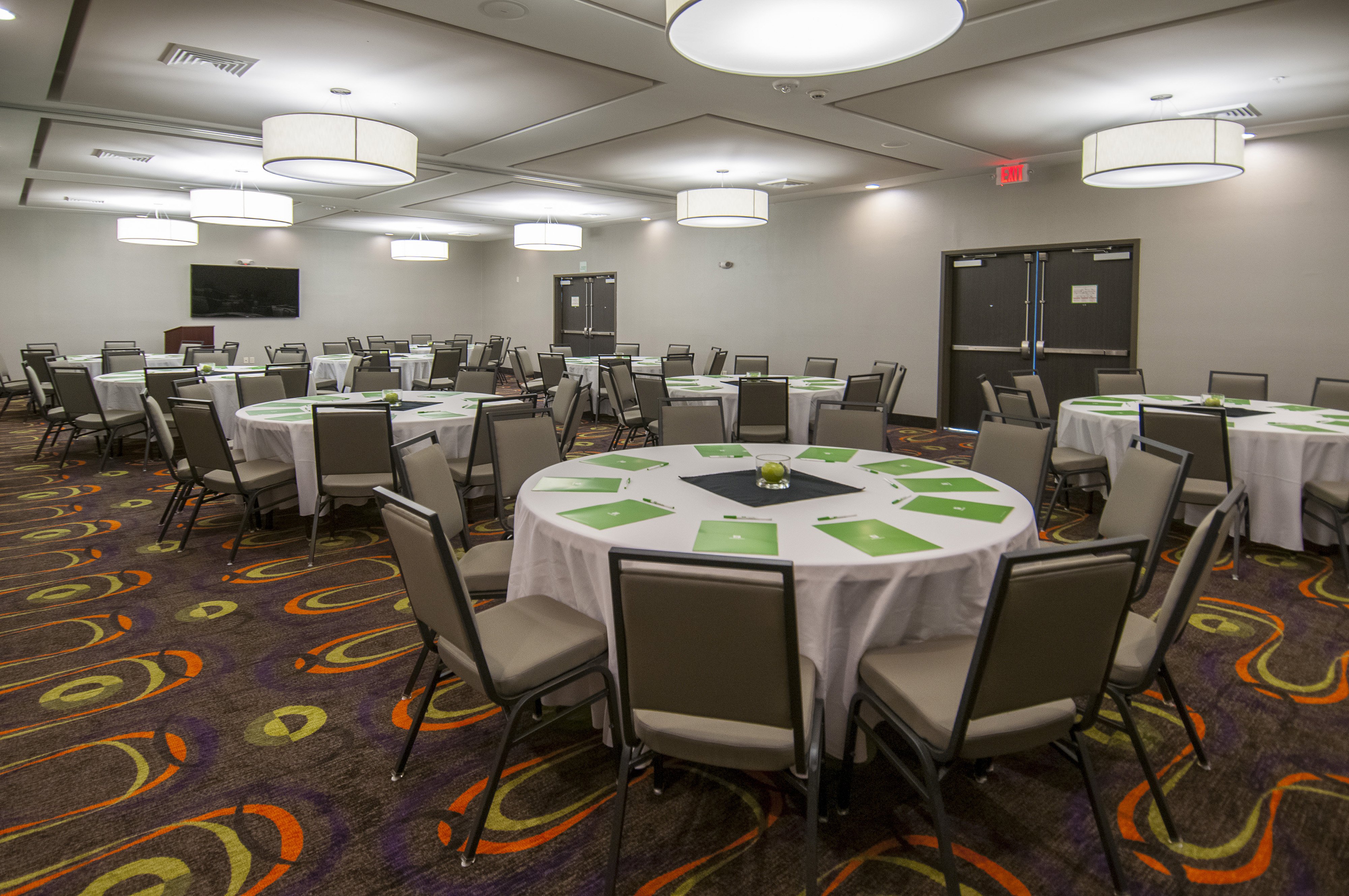 HOLIDAY INN NEW ORLEANS AIRPORT NORTH 55/62