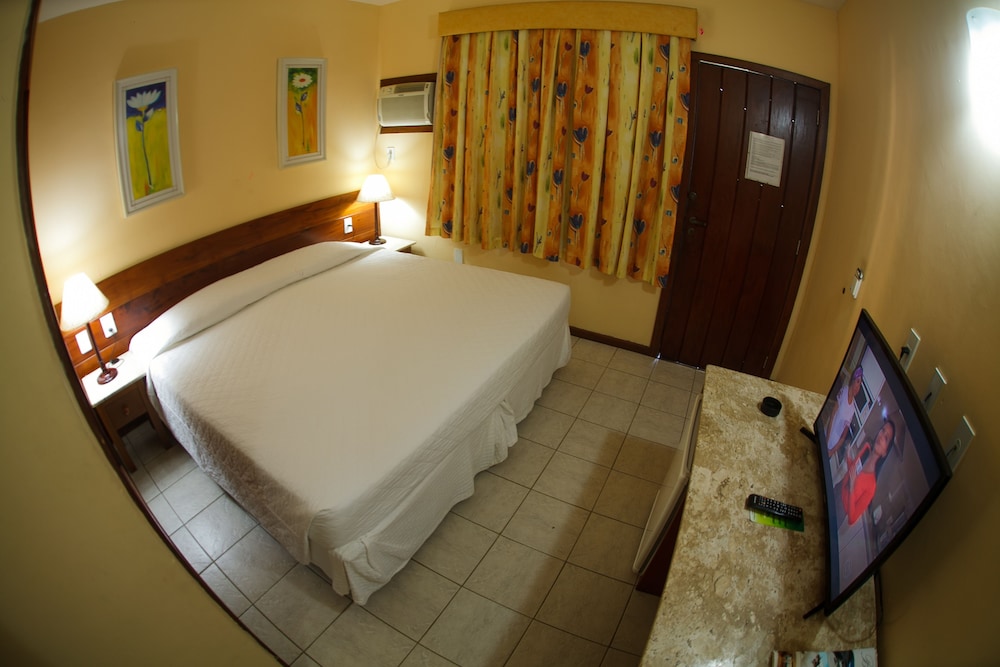 Hotel La Foret 57/80