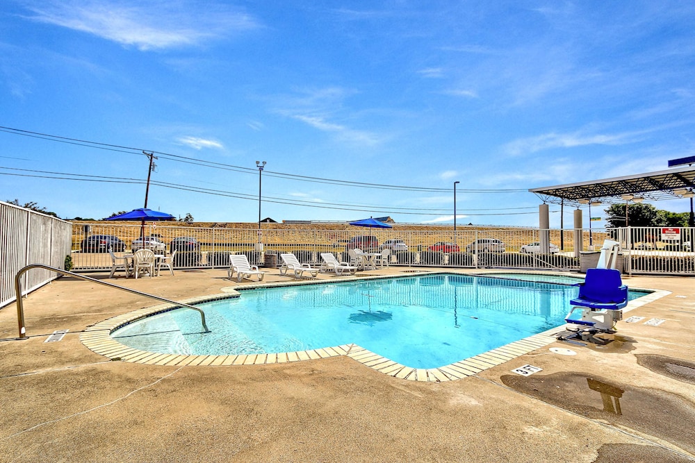 Motel6 Killeen, TX 57/64