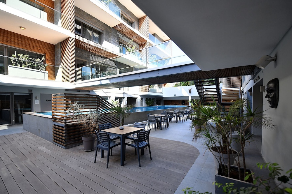 Ocean Park Hotel, Premium Suites & Wellness 68/74
