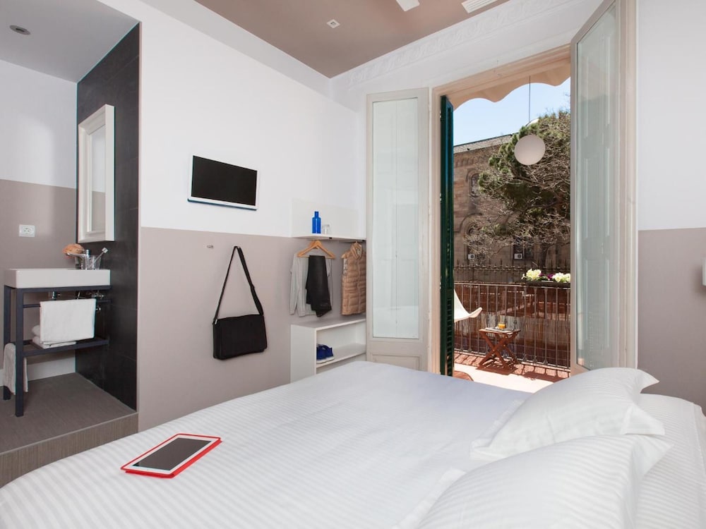 Hostal Ecozentric 18/40
