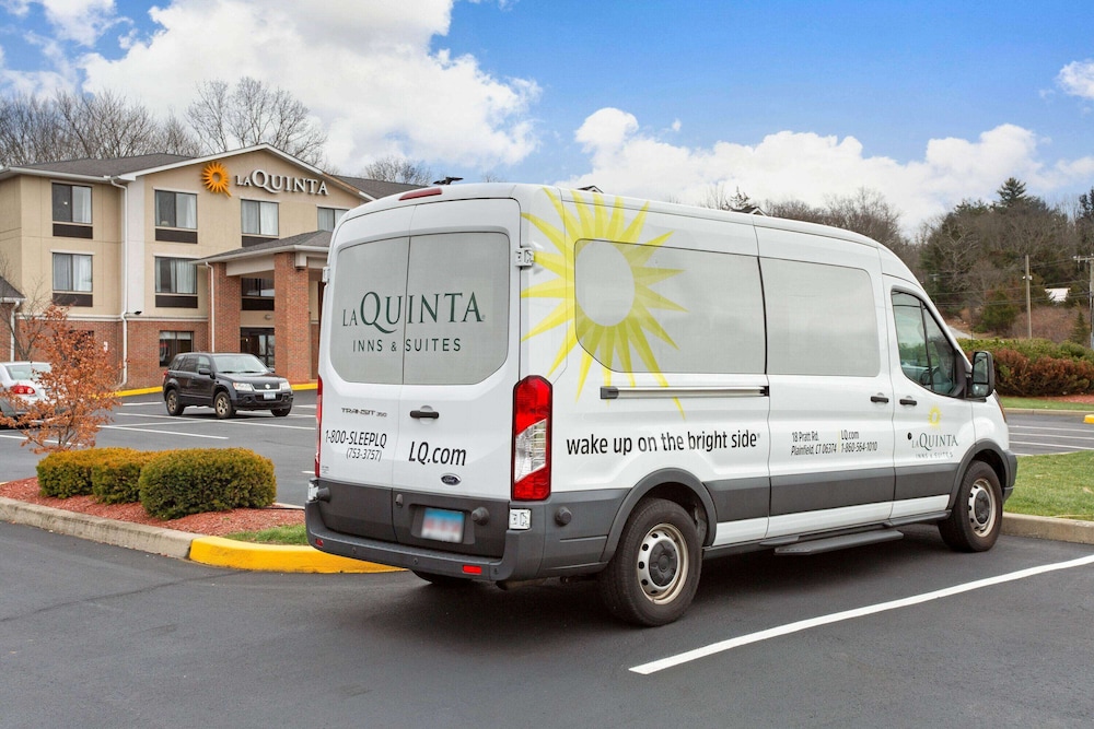 La Quinta Inn & Suites by Wyndham Norwich-Plainfield-Casino 3/33