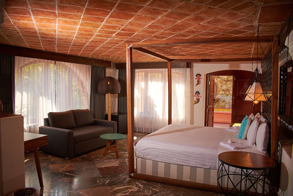 Hotel Boutique Casa Lisa (ex. by Villa Vera) 28/84
