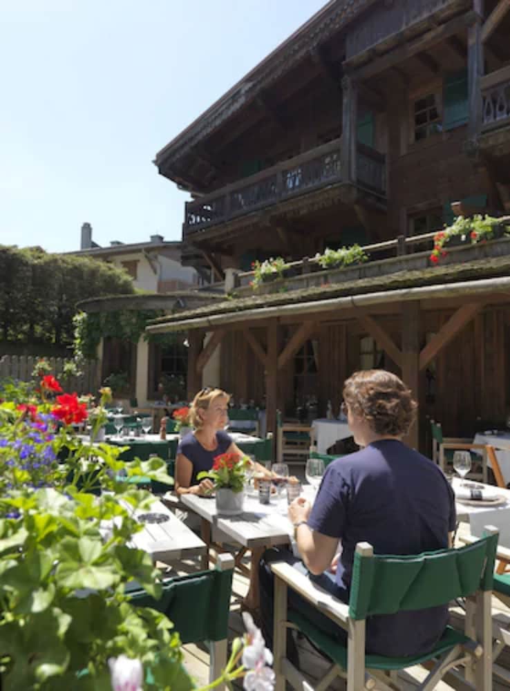 Hôtel Le Fer à Cheval 5/50