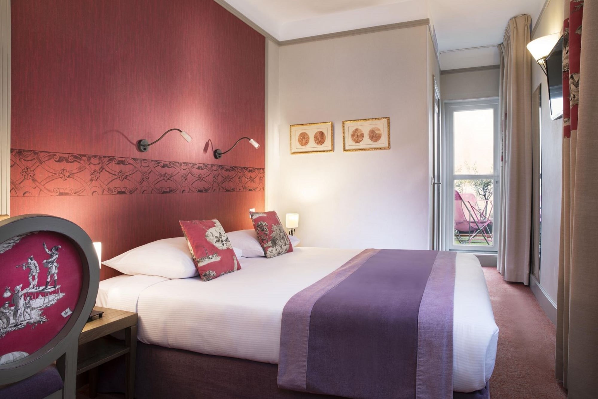 Double Bed, Terrace