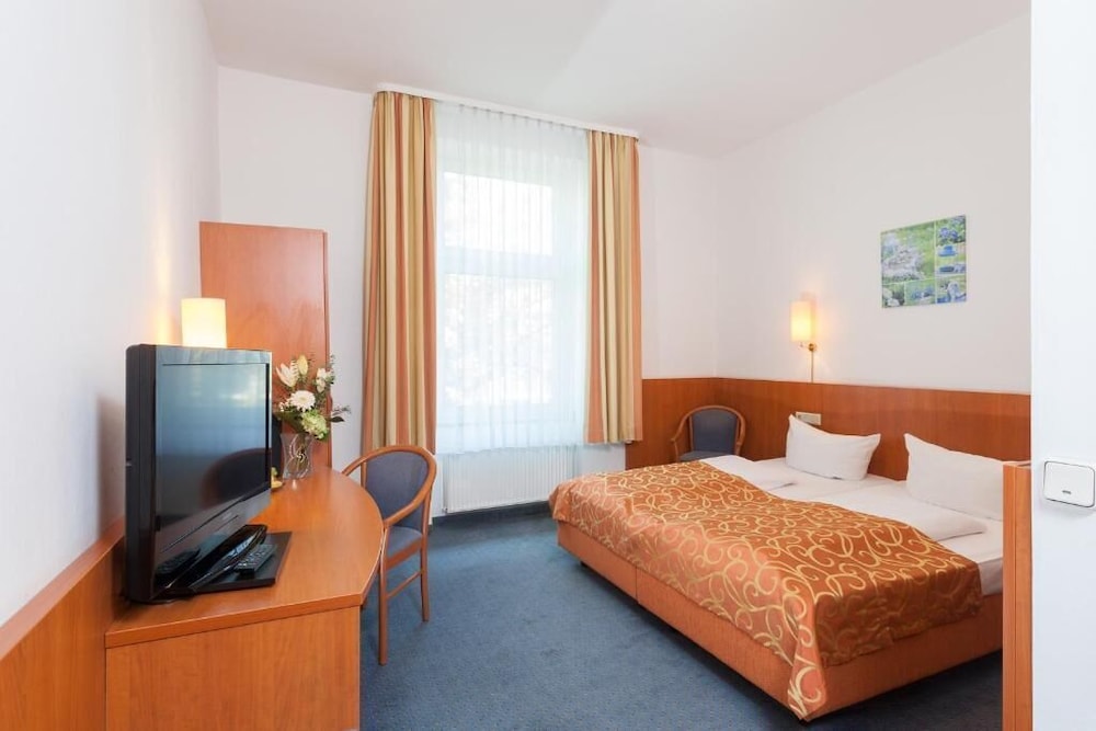 Trip Inn Hotel Schumann 34/64
