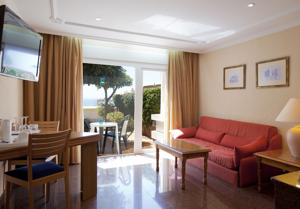 Playacapricho Hotel 35/50