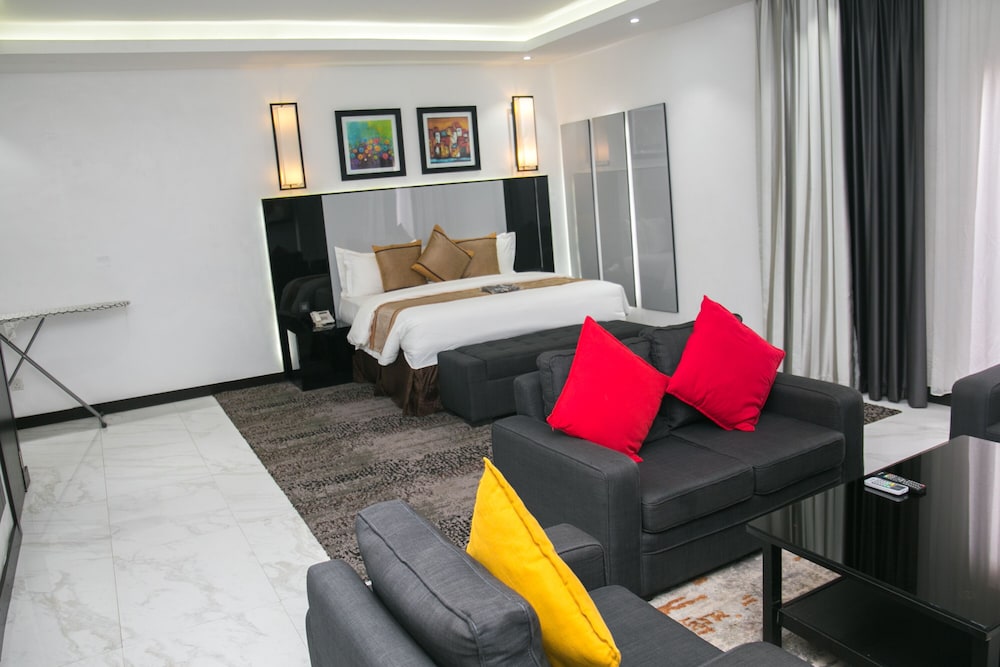 Green Point Hotel 12/50