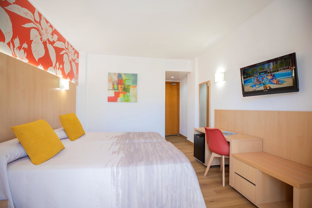 Servigroup Pueblo Benidorm Hotel 12/48