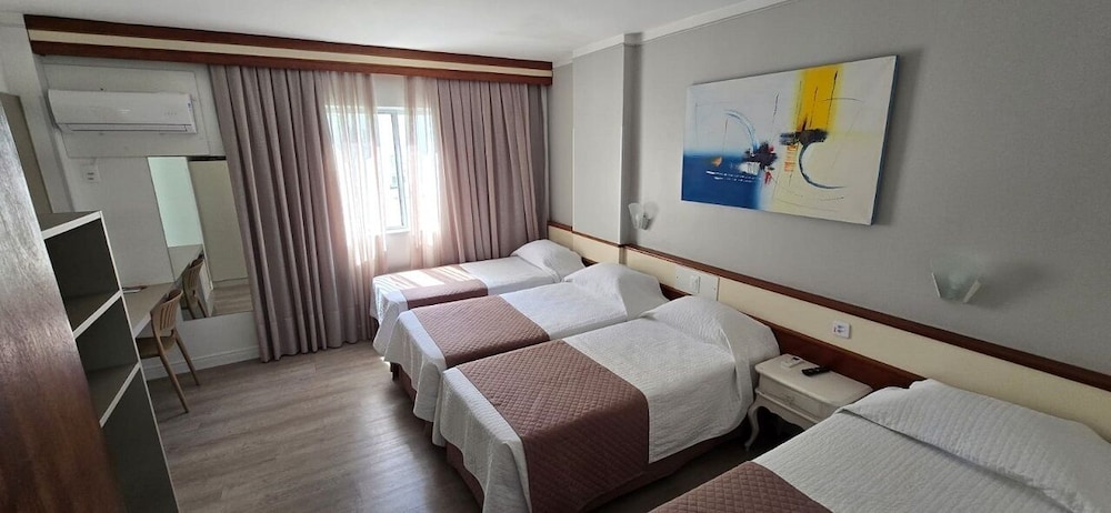 STANDARD, QUADRUPLE, MULTIPLE BEDS