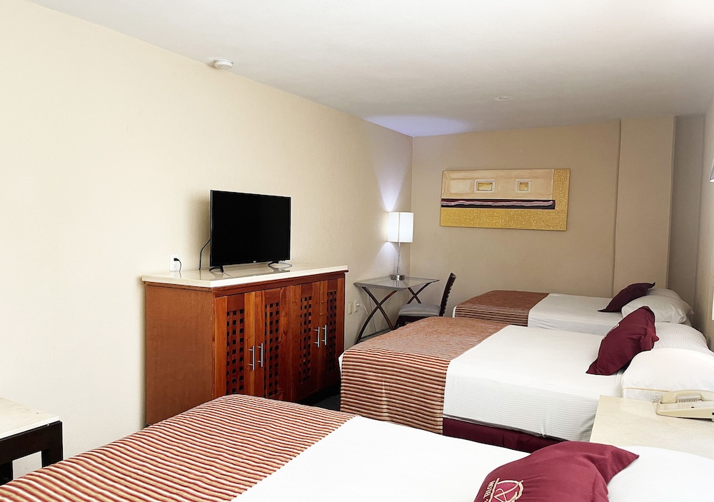 Hotel Victoria Poza Rica 8/54