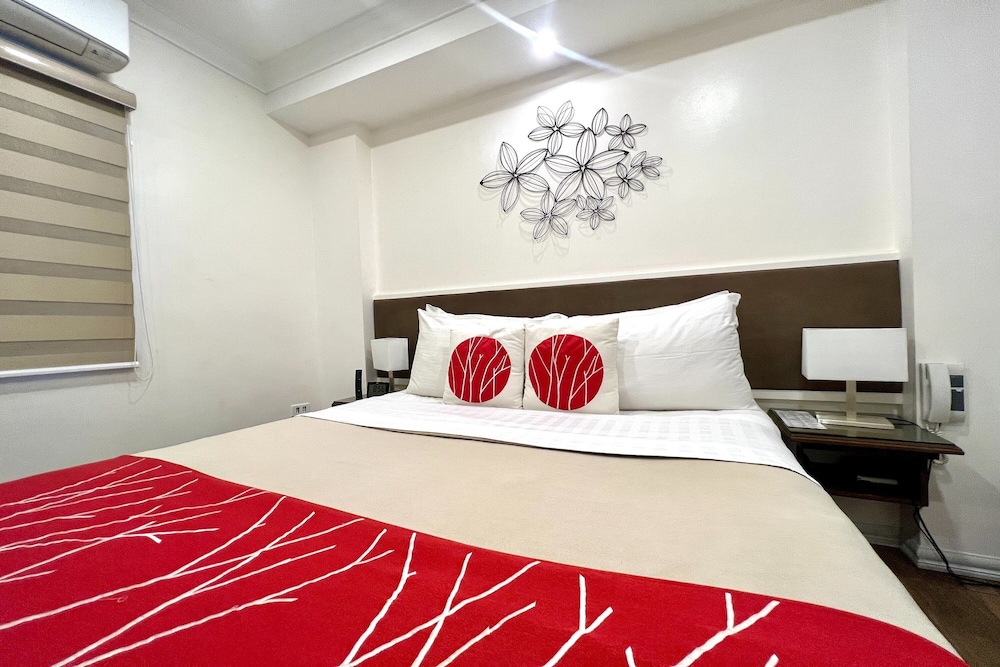 Khotel near T3 Airport 25/48
