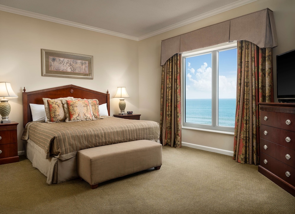 Royale Palms Condominiums 35/49