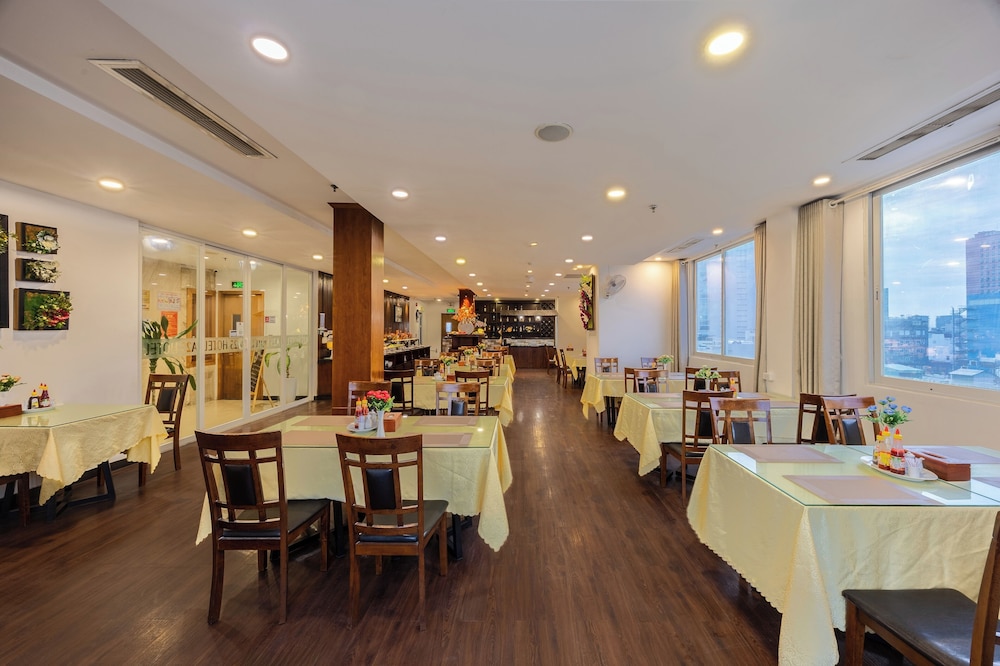 A25 Hotel - 29 Le Thi Hong Gam 37/48
