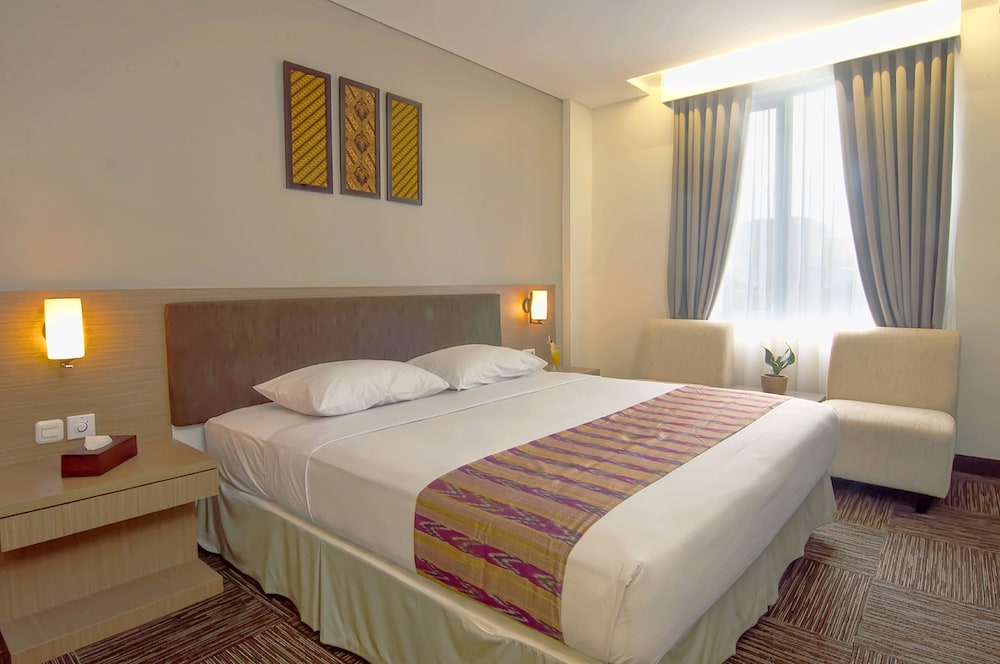 Cipta Hotel Wahid Hasyim 20/49