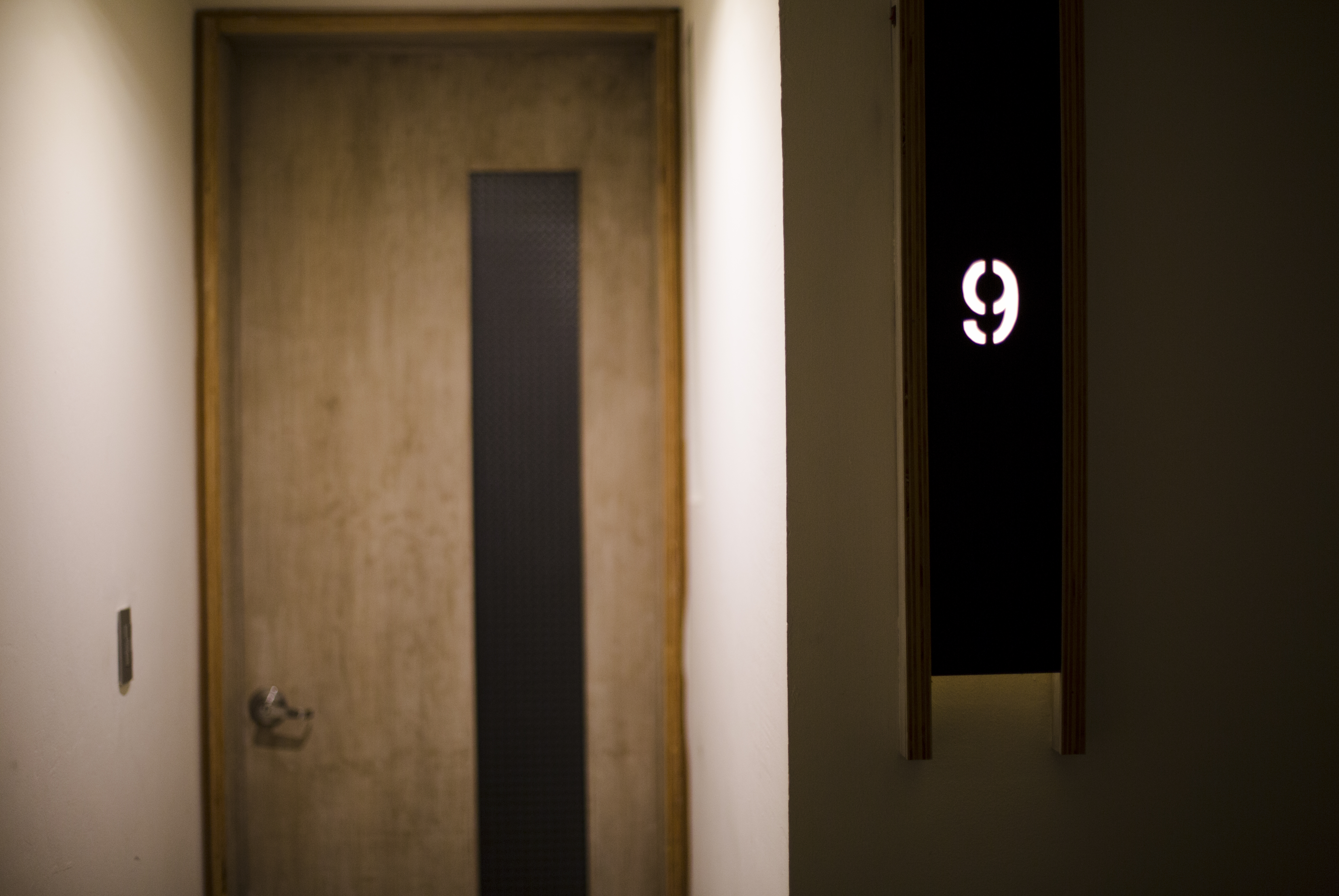 Helverica Hotel 32/54