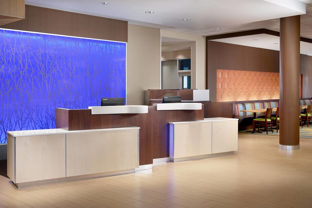 Lobby at Fairfield Inn And Suites By Marriott Hendersonville Flat Rock, FLAT ROCK - NC