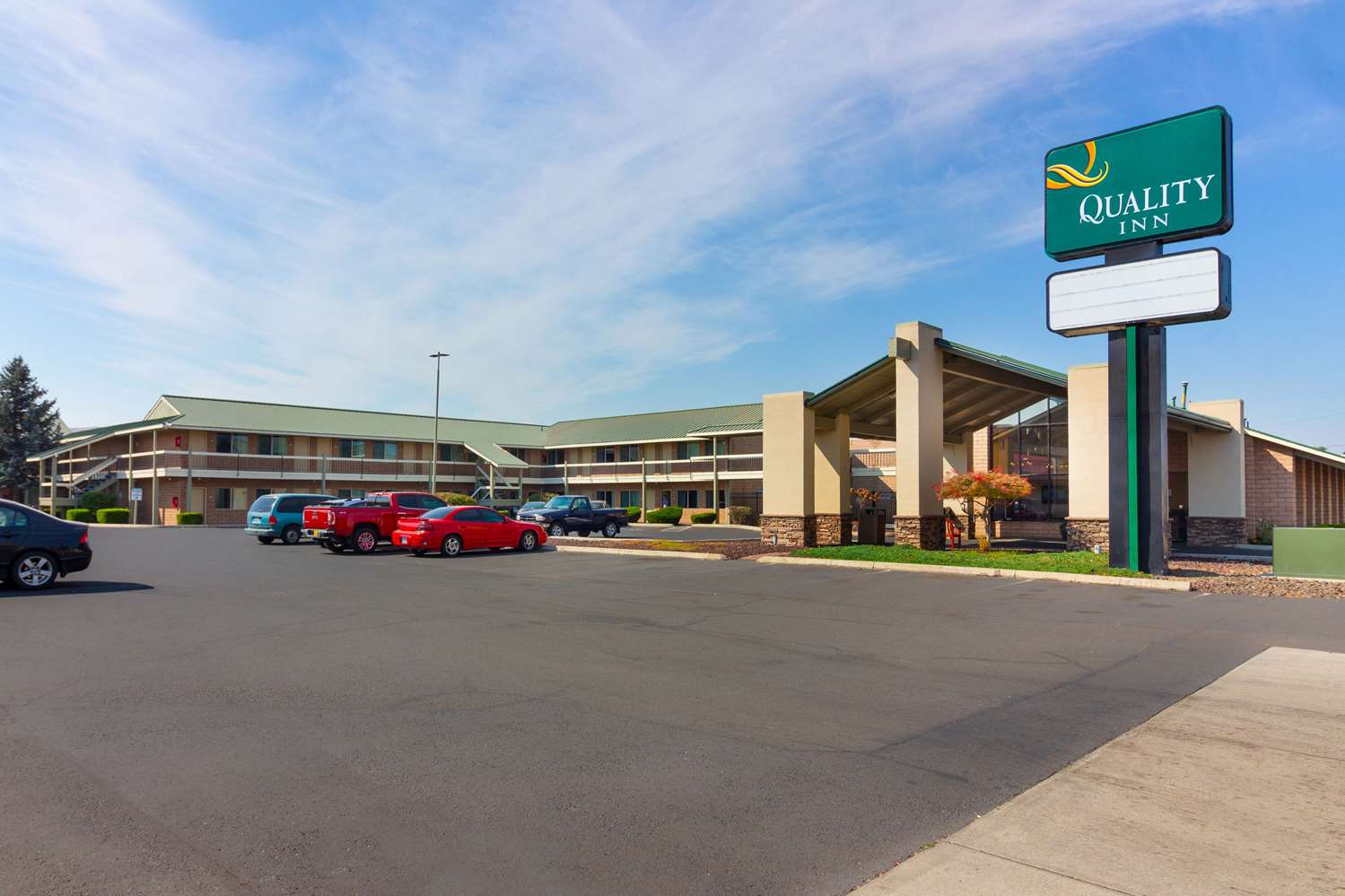 Americas Best Value Inn Yakima 14/17