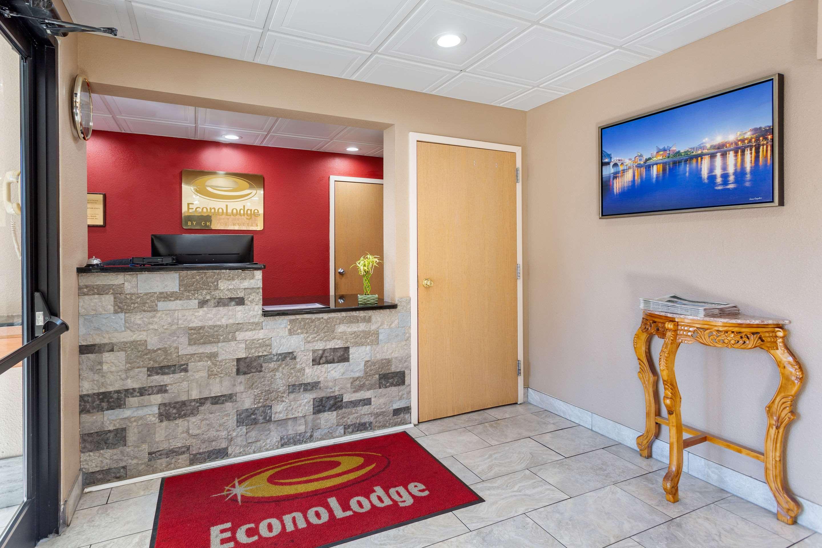 Econo Lodge Lookout Mountain 11/63