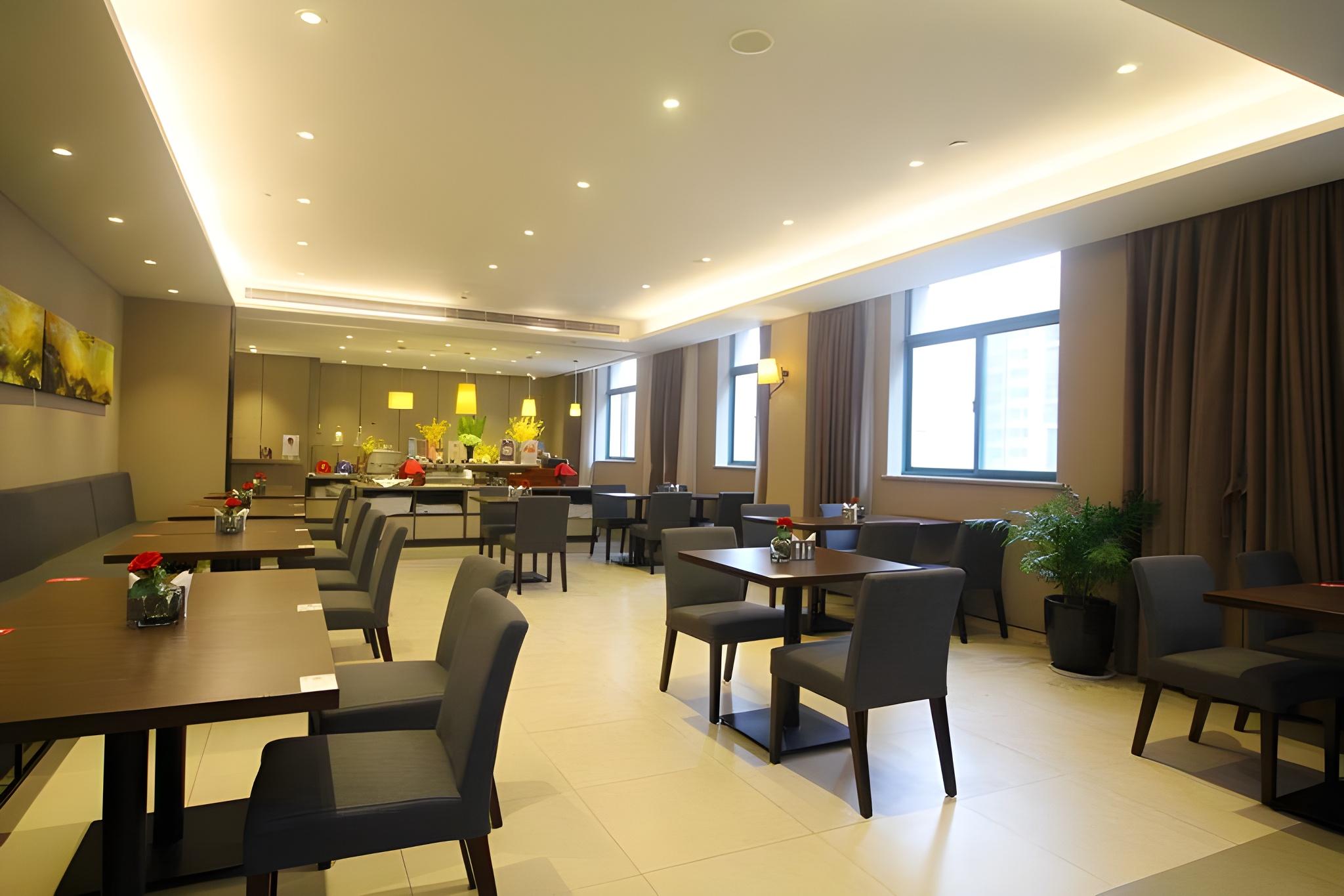 Homeinn Plus (Changzhou Dinosaur Park Wanda Plaza) 26/31