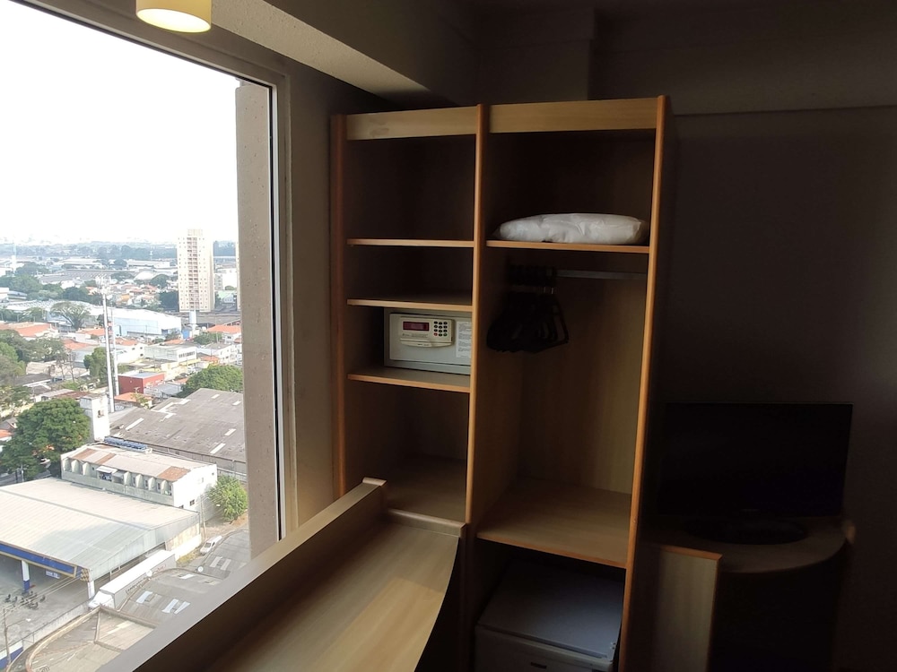 Ibis Guarulhos 28/70
