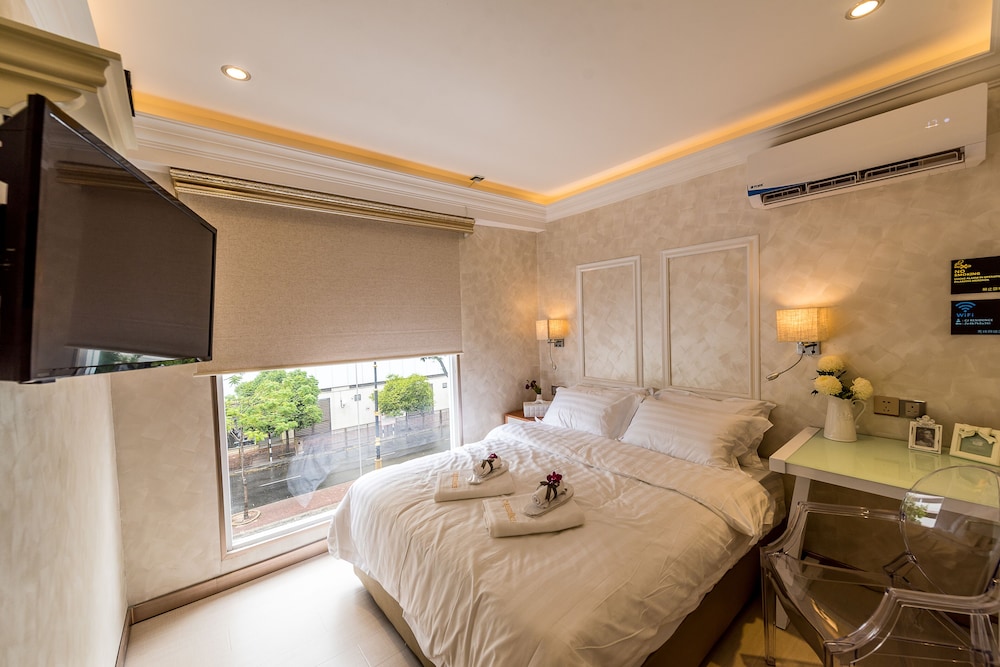 CJ Residence 4/40