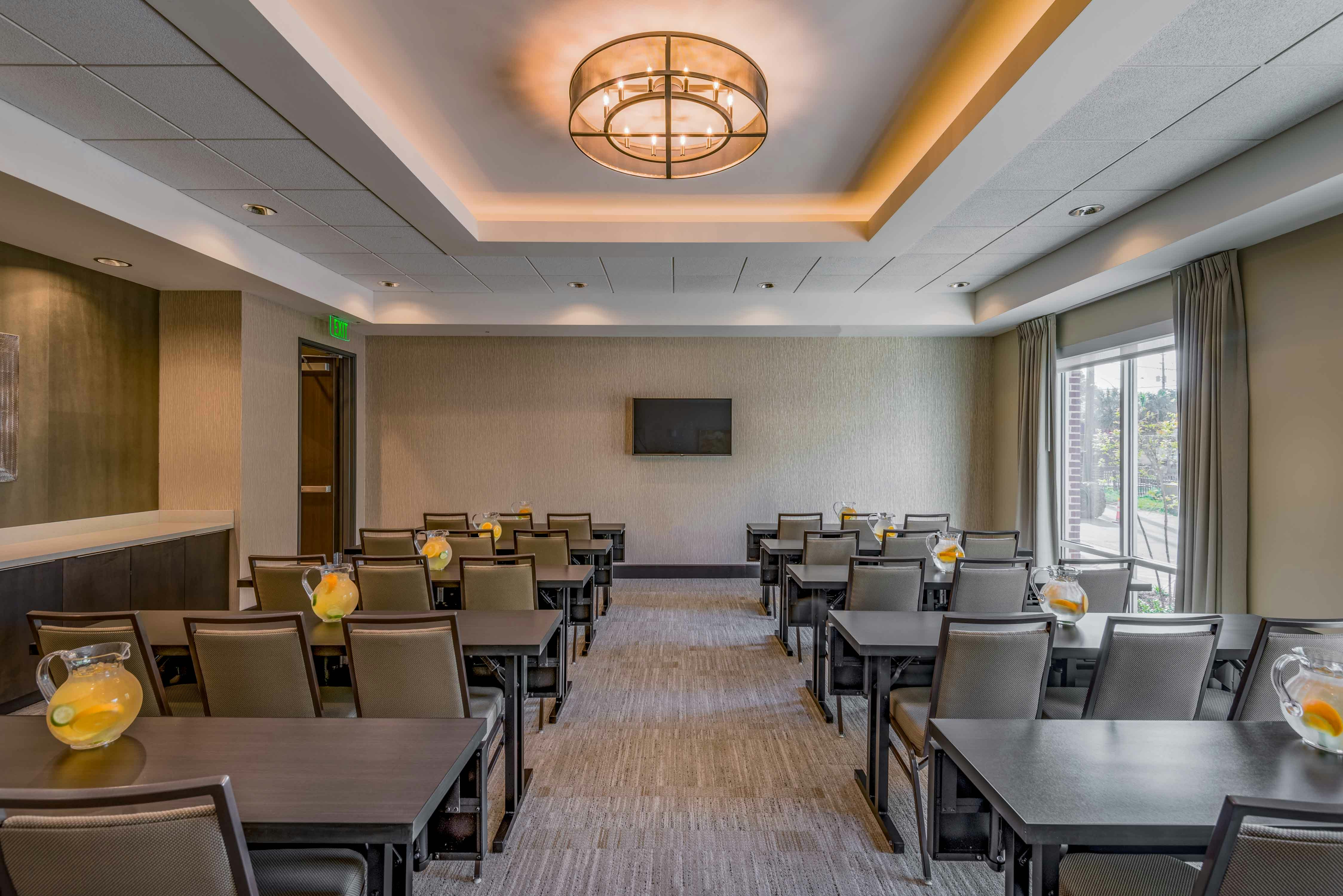 Hampton Inn Suites Tallahassee Capital University Fl 58/62