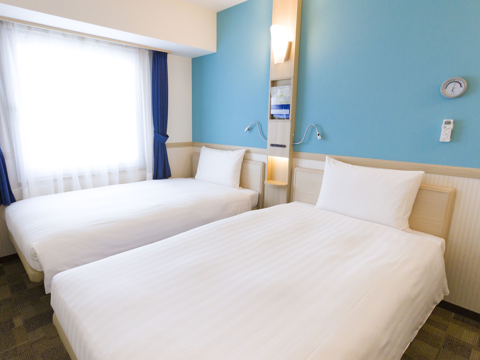 STANDARD, TWIN BEDS