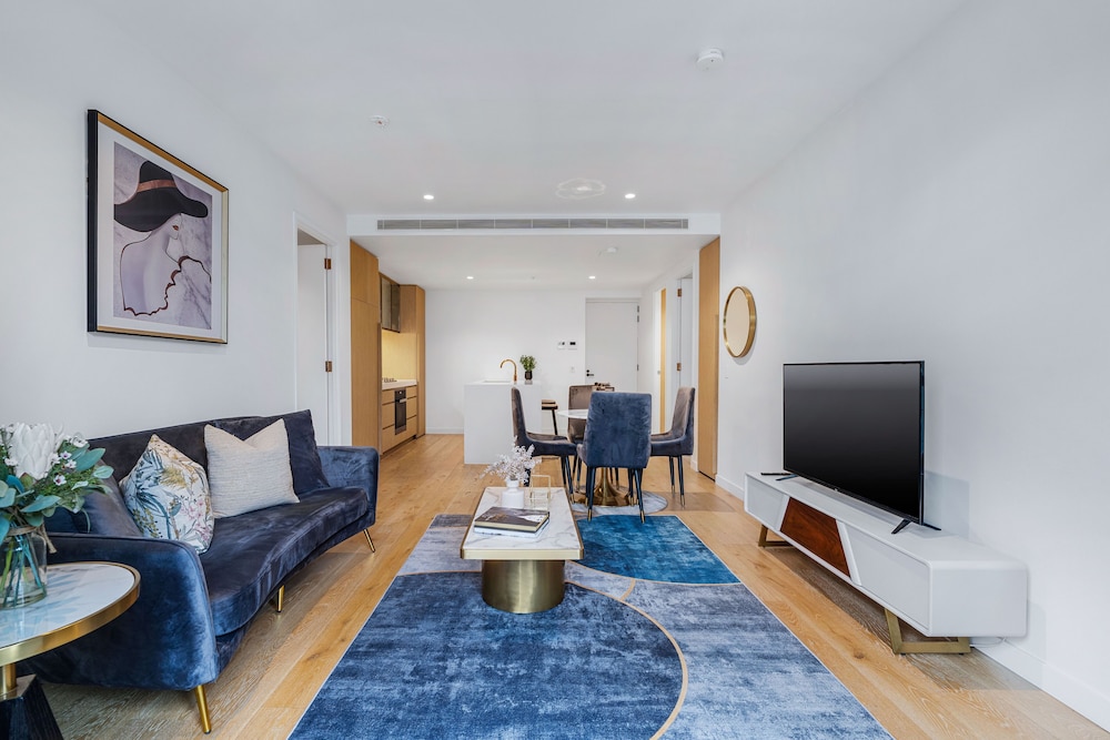 Collins House Apartments by CLLIX 29/50