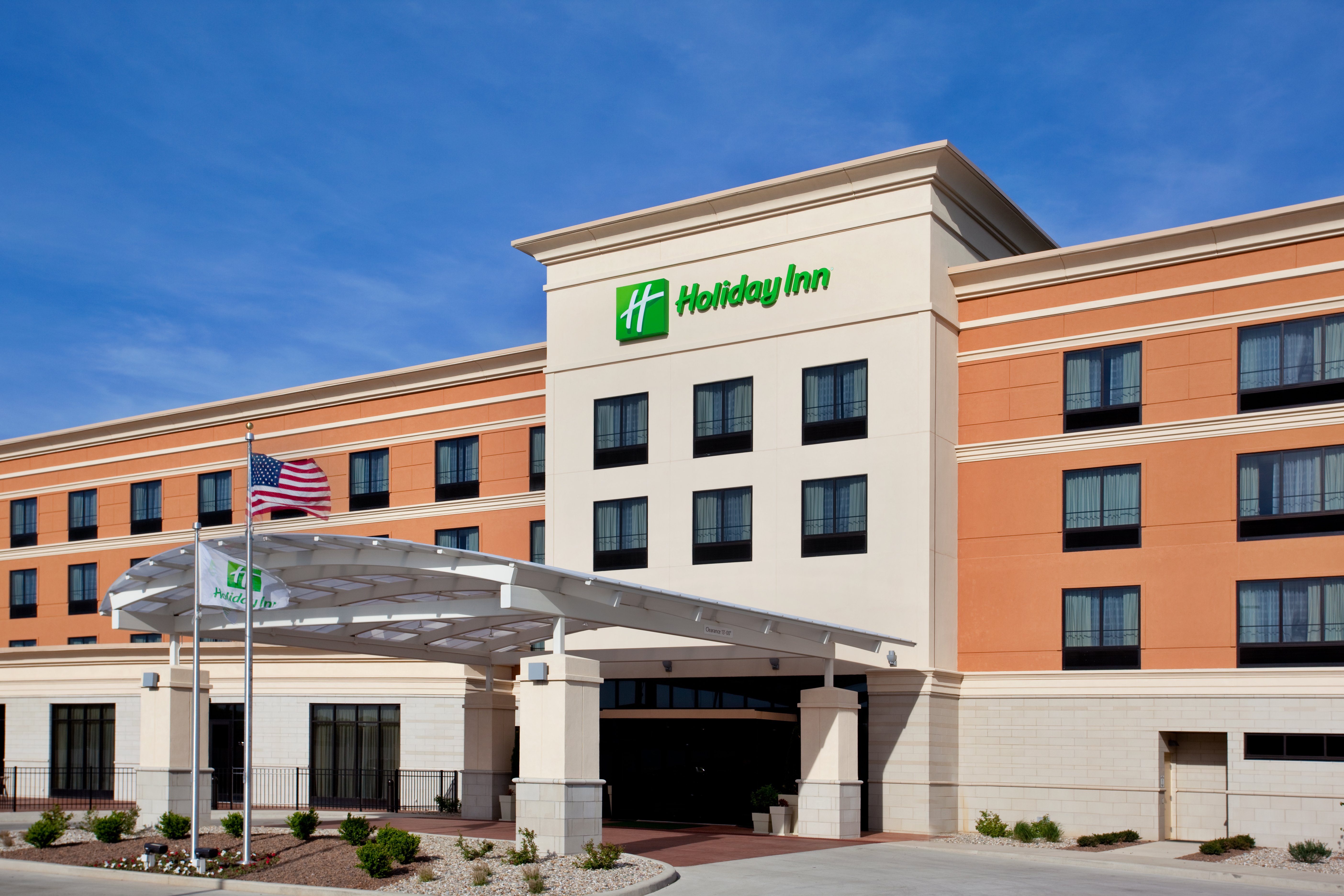 Holiday Inn St. Louis Fairview Heights 6/72