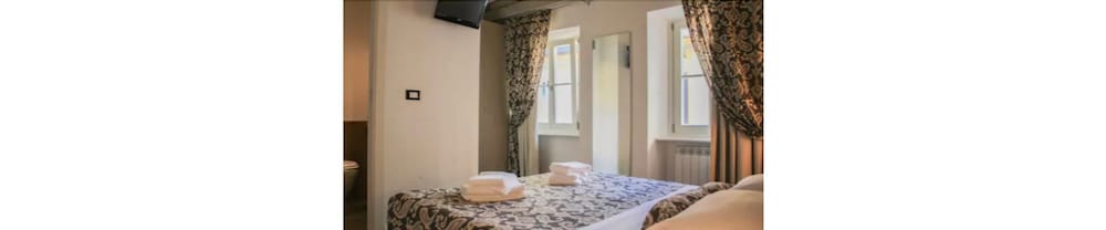 CLASSIC, DOUBLE OR TWIN BED