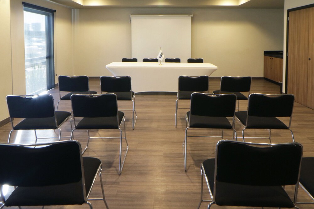 City Express by Marriott Rosarito 56/64