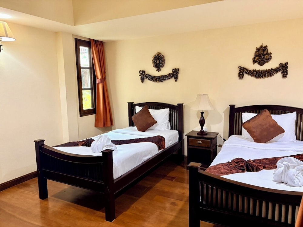 Shewe Wana Suite Resort 31/72