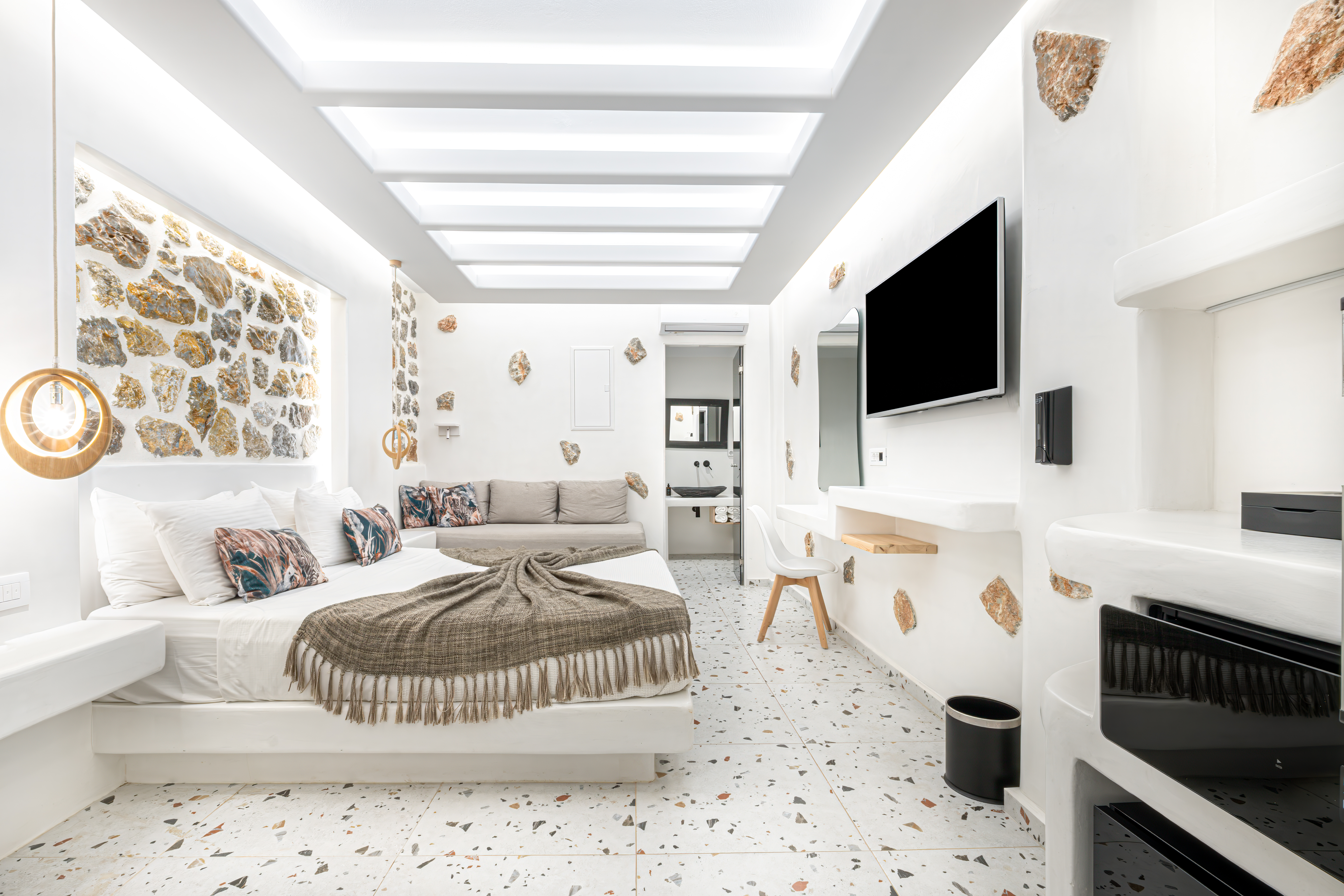 Semi Basement, Elegant, Patio