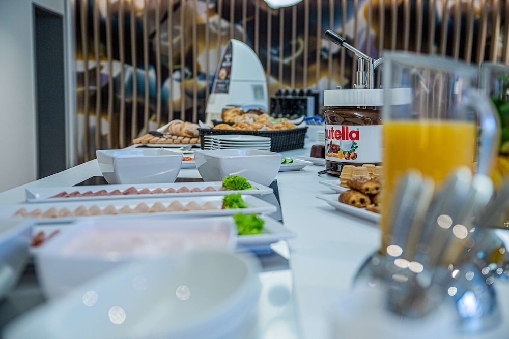 Prize by Radisson, Bern City 42/60