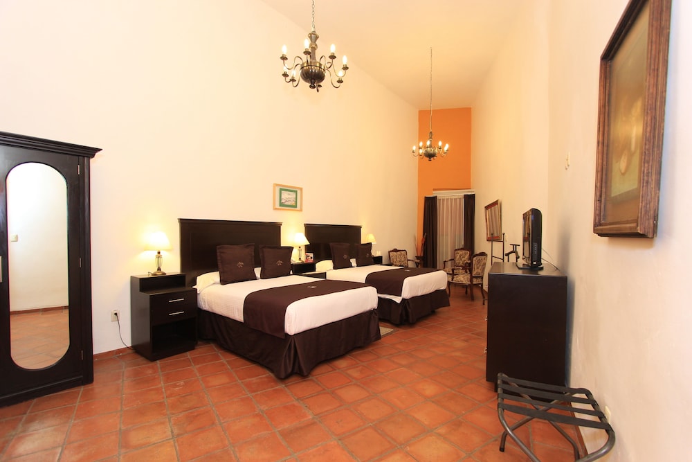 La Casona de Don Lucas 35/72