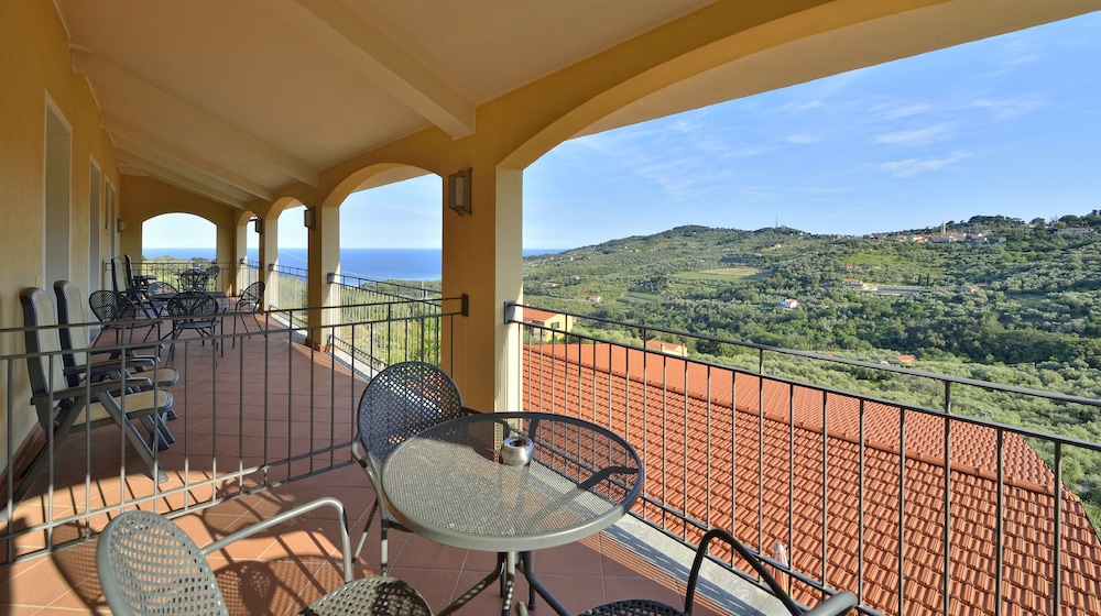 Hotel Liliana Diano Marina 20/50
