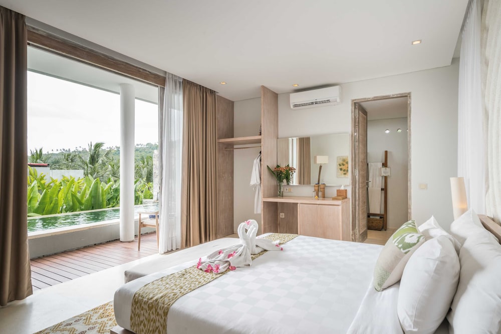 Svarga Resort 15/50