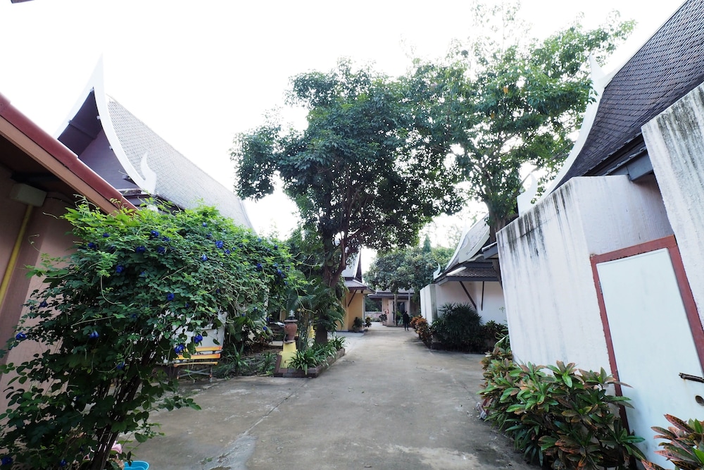 Sweet Inn Resort Hotel 8/25