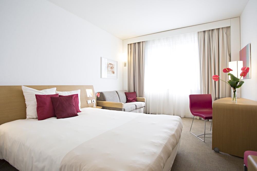 Novotel Salerno Est Arechi 14/75