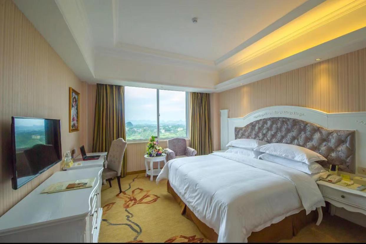 Vienna International Hotel (Guilin Wanda) 16/26