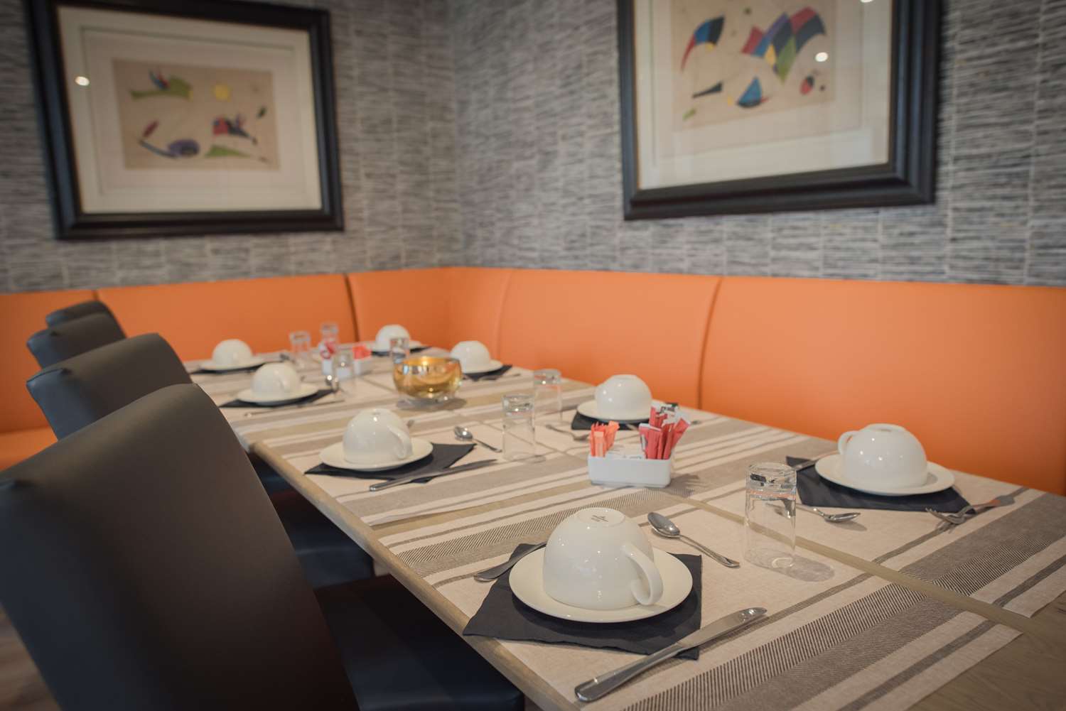 restaurant cafeteria