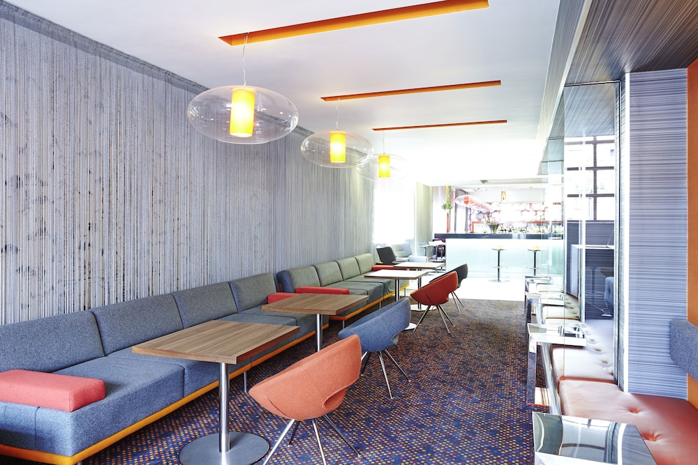 Novotel Birmingham Centre 51/76