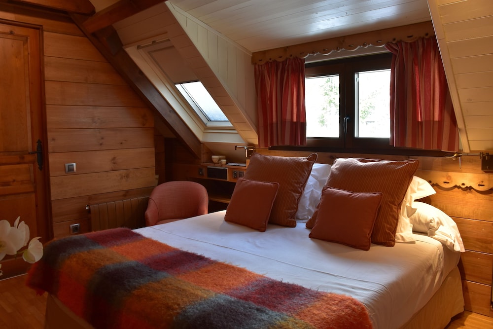 HOTEL VAL DE RUDA 14/76